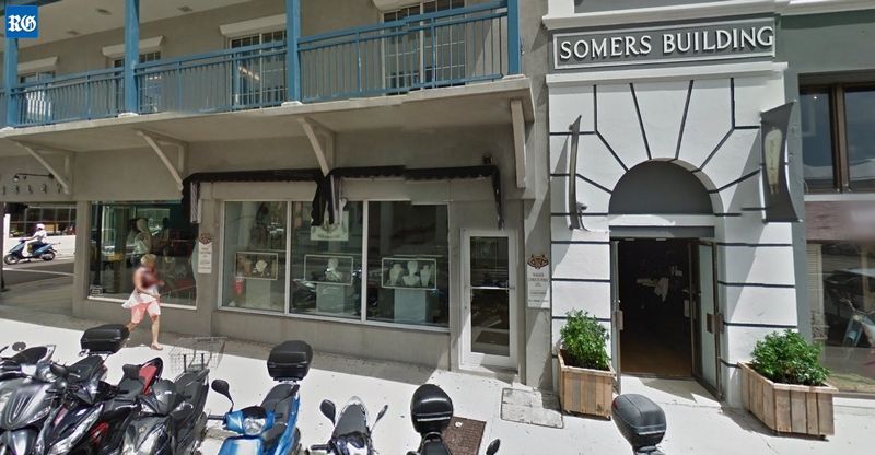 Joint store