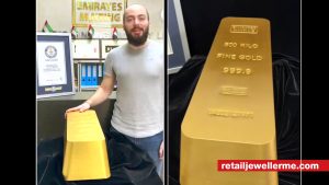 World’s largest gold bar unveiled at the Dubai Gold Souk Extension